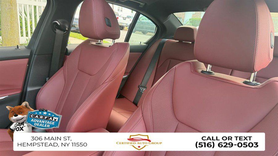 Used 2026 BMW 330i Sedan RWD image 10