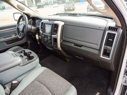 Used 2019 RAM 1500 Classic Warlock w/ Luxury Group image 13