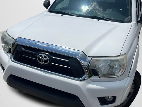 Used 2015 Toyota Tacoma 4x4 Double Cab w/ TRD Off-Road Package image 4