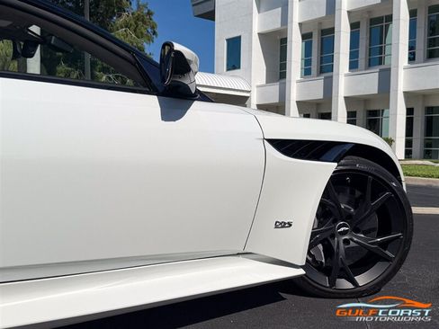 Used 2019 Aston Martin DBS Superleggera RWD image 55