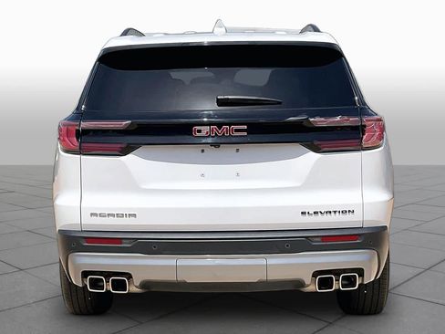 Used 2025 GMC Acadia Elevation FWD image 6