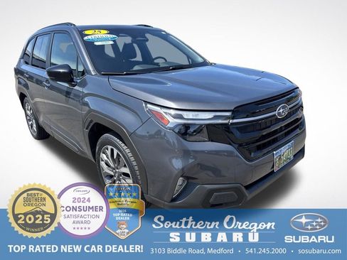 Certified 2025 Subaru Forester Touring AWD/4WD image 1