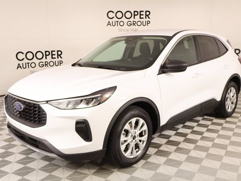 Used 2024 Ford Escape Active FWD image 9