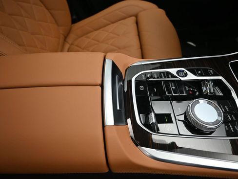 New 2026 BMW X5 M60i AWD/4WD image 28
