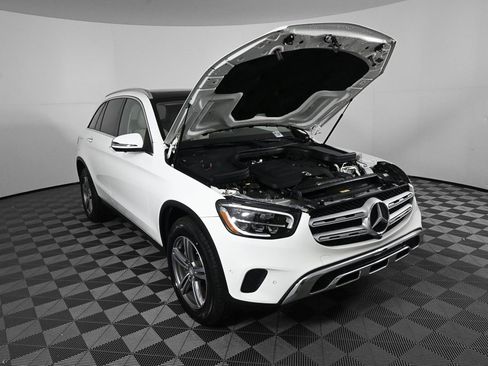 Certified 2022 Mercedes-Benz GLC 300 image 34