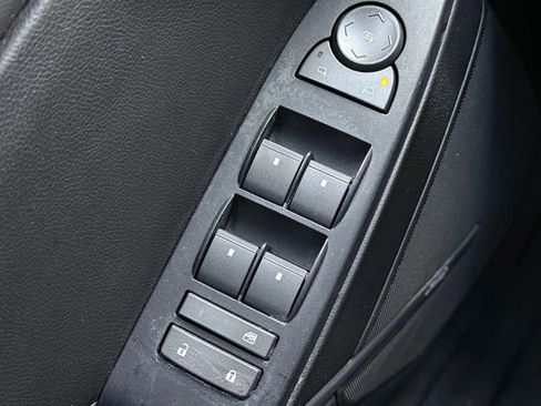 Used 2010 Cadillac CTS Luxury image 23