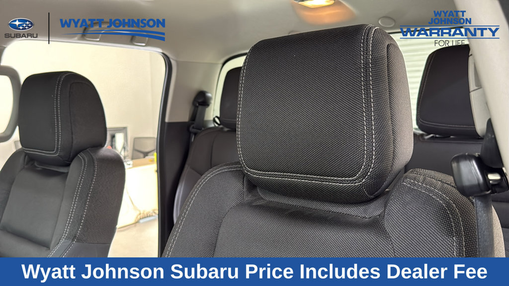 Used 2024 Nissan Frontier SV w/ Technology Package AWD/4WD image 16