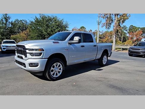 New 2026 RAM 2500 Big Horn AWD/4WD image 39