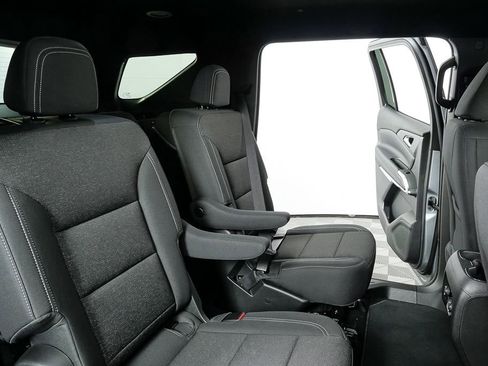 New 2026 Chevrolet Traverse LT image 21