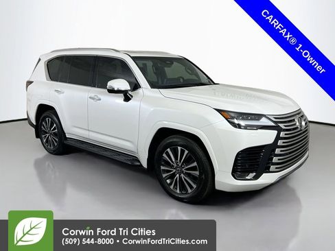 Used 2025 Lexus LX 600 4WD w/ Interior Upgrade Package image 1