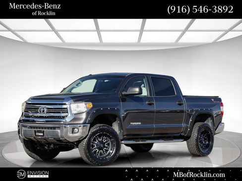 Used 2016 Toyota Tundra SR5 image 1