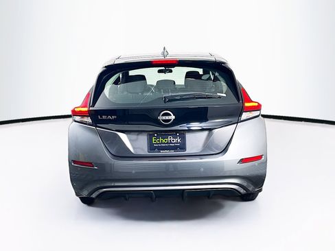 Used 2024 Nissan Leaf S FWD image 7