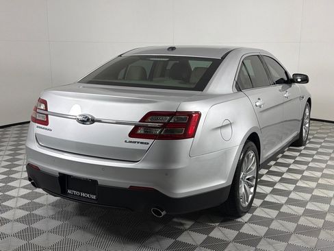 Used 2018 Ford Taurus Limited FWD image 5