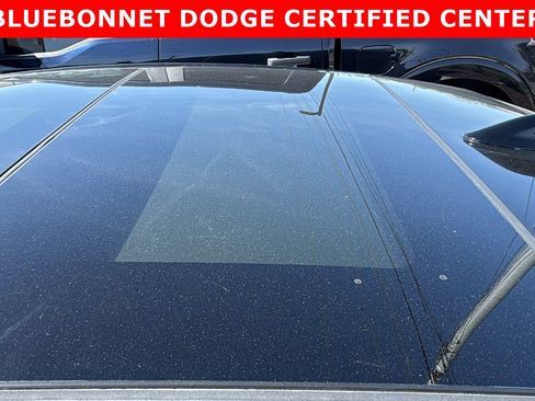 Used 2025 Toyota Camry XLE w/ Premium Plus Package image 17