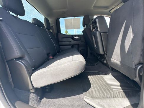Used 2021 Chevrolet Silverado 1500 Custom AWD/4WD image 12