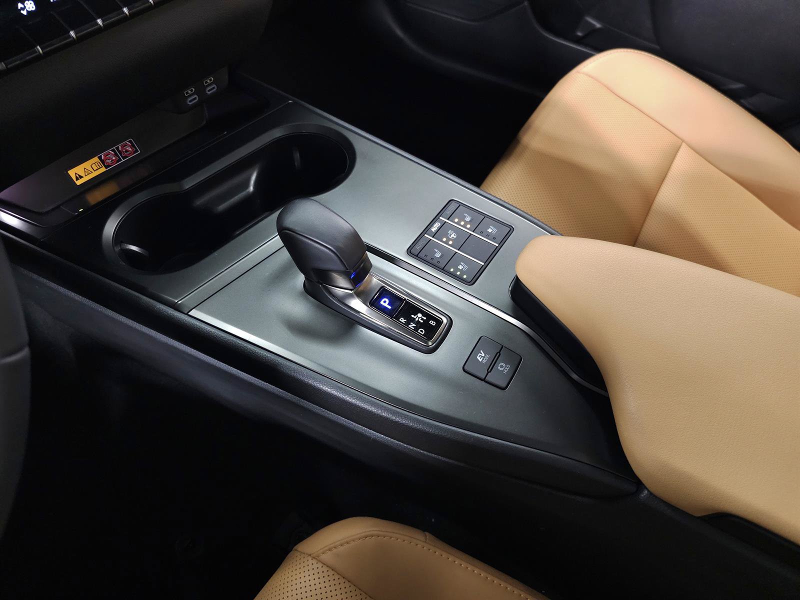 Used 2026 Lexus UX 300h AWD w/ Accessory Package (2T) image 30