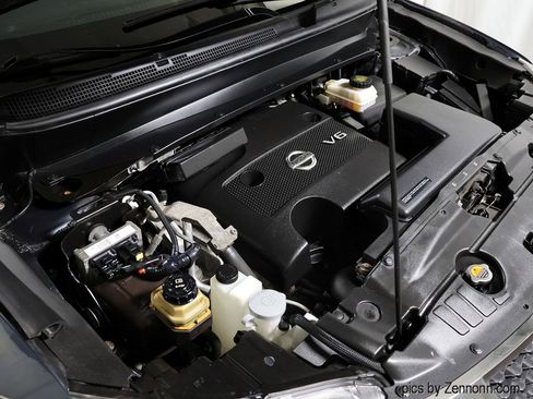 Used 2014 Nissan Pathfinder SV image 37