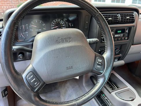 Used 1998 Jeep Cherokee Classic AWD/4WD image 13