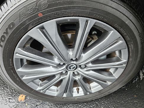 Certified 2025 MAZDA CX-5 Signature image 4