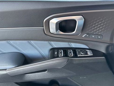 New 2025 Kia Sorento SX Prestige image 12