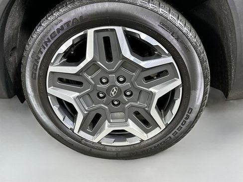 Used 2022 Hyundai Santa Fe Limited AWD/4WD image 33