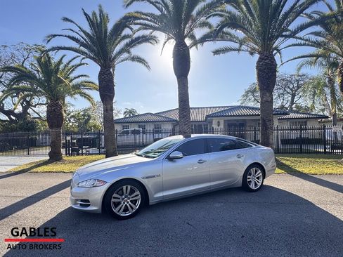 Used 2015 Jaguar XJ L Portfolio image 4