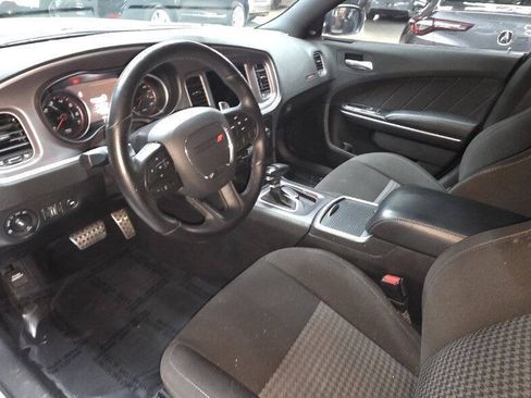 Used 2022 Dodge Charger Scat Pack RWD image 17