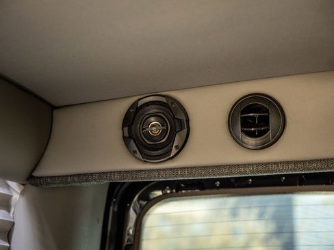 Used 2020 Mercedes-Benz Sprinter 2500 image 49