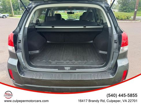 Used 2011 Subaru Outback 3.6R Limited AWD/4WD image 12