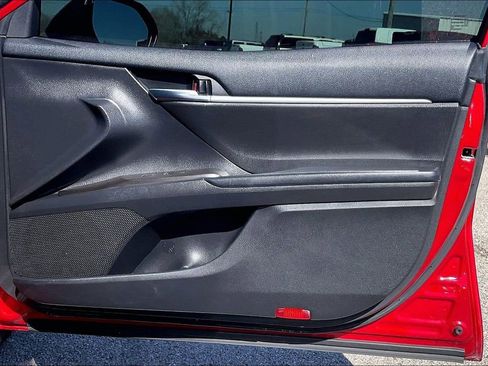 Used 2023 Toyota Camry LE image 29