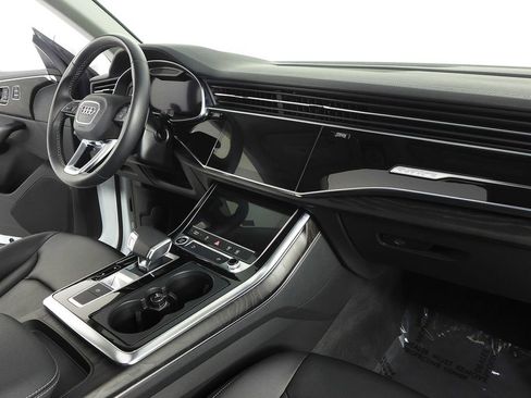 Used 2023 Audi Q8 Premium w/ Convenience Package image 13