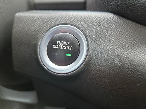 Certified 2020 GMC Terrain SLT FWD image 20