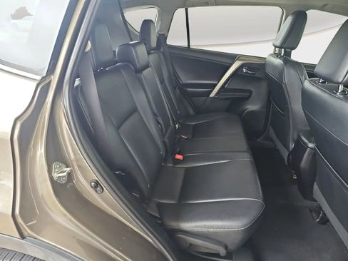 Used 2014 Toyota RAV4 Limited image 19