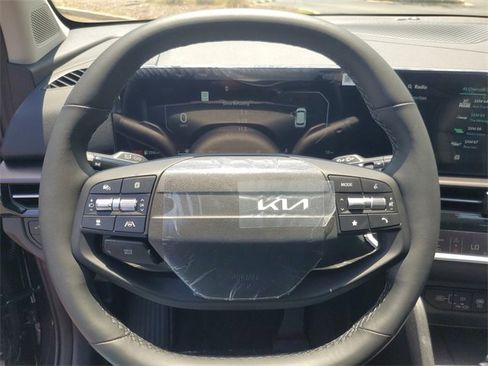 New 2026 Kia Sportage SX image 14