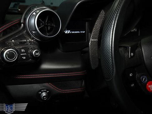 Used 2020 Ferrari F8 Tributo RWD image 25