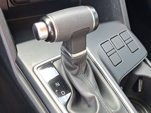 Used 2023 Kia Sportage LX image 28