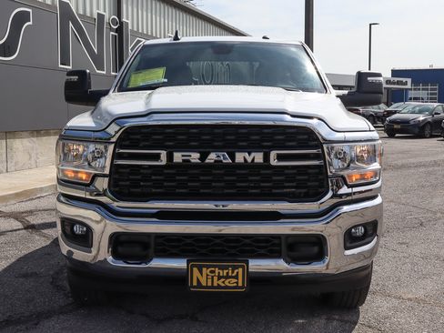 Used 2024 RAM 2500 Big Horn image 2