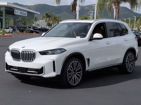 Used 2026 BMW X5 sDrive40i w/ Climate Comfort Package RWD image 40