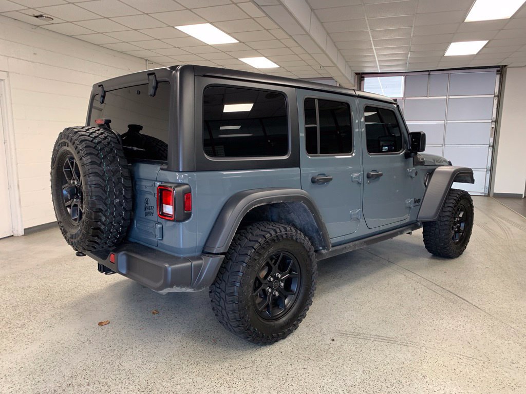 Used 2024 Jeep Wrangler Unlimited Sport AWD/4WD image 6