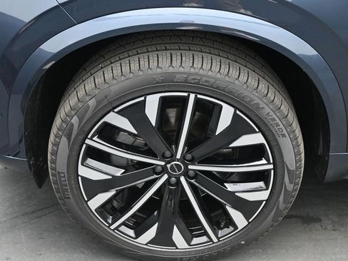 New 2026 Volvo XC90 B6 Plus AWD/4WD image 4