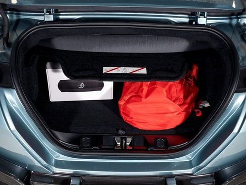 Certified 2024 Ferrari Roma Spider image 10