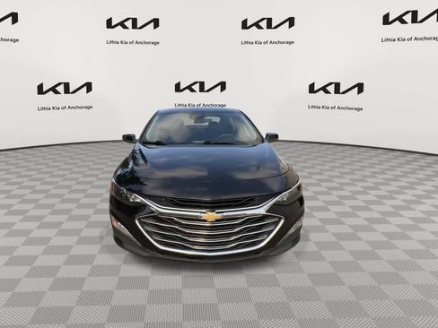 Used 2024 Chevrolet Malibu LT FWD image 3