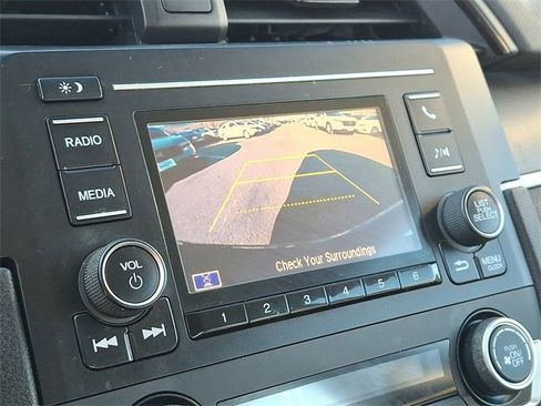 Used 2020 Honda Civic LX image 17