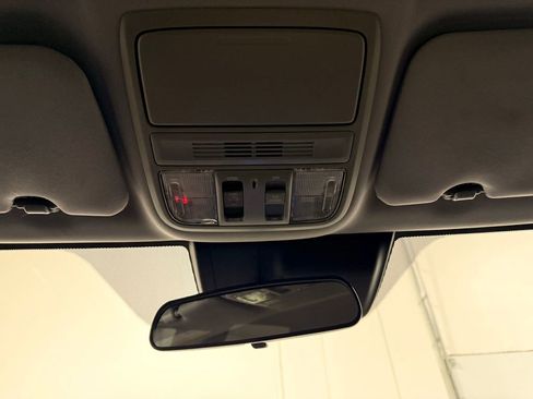 Used 2019 Honda CR-V EX image 19