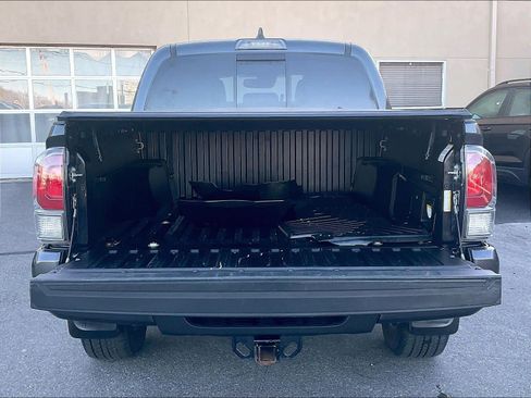 Certified 2023 Toyota Tacoma TRD Sport image 31