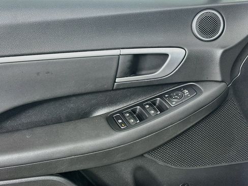 Used 2025 Hyundai Sonata SEL FWD image 15