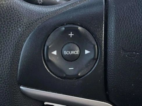 Used 2020 Honda Fit LX image 30