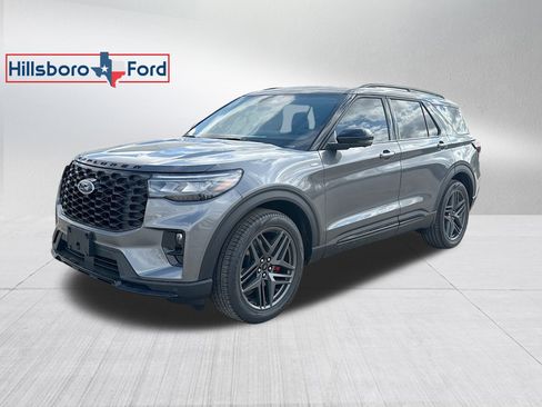 New 2026 Ford Explorer ST-Line w/ ST-Line Street Pack RWD image 1