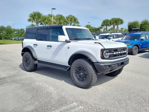 New 2026 Ford Bronco Outer Banks w/ Sasquatch Package AWD/4WD image 33
