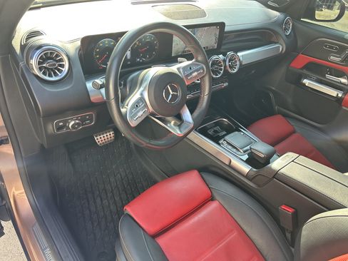 Certified 2023 Mercedes-Benz GLB 250 image 18
